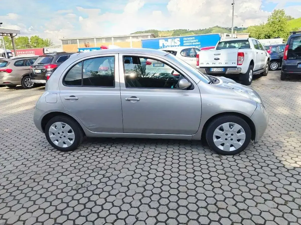 Usata Nissan Micra Acenta 80 CV (58 kW) 2004 Argento Utilitaria