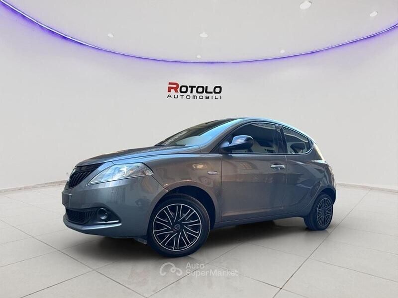 Usata Lancia Ypsilon Silver 69 CV (50 kW) 2023 Other Utilitaria