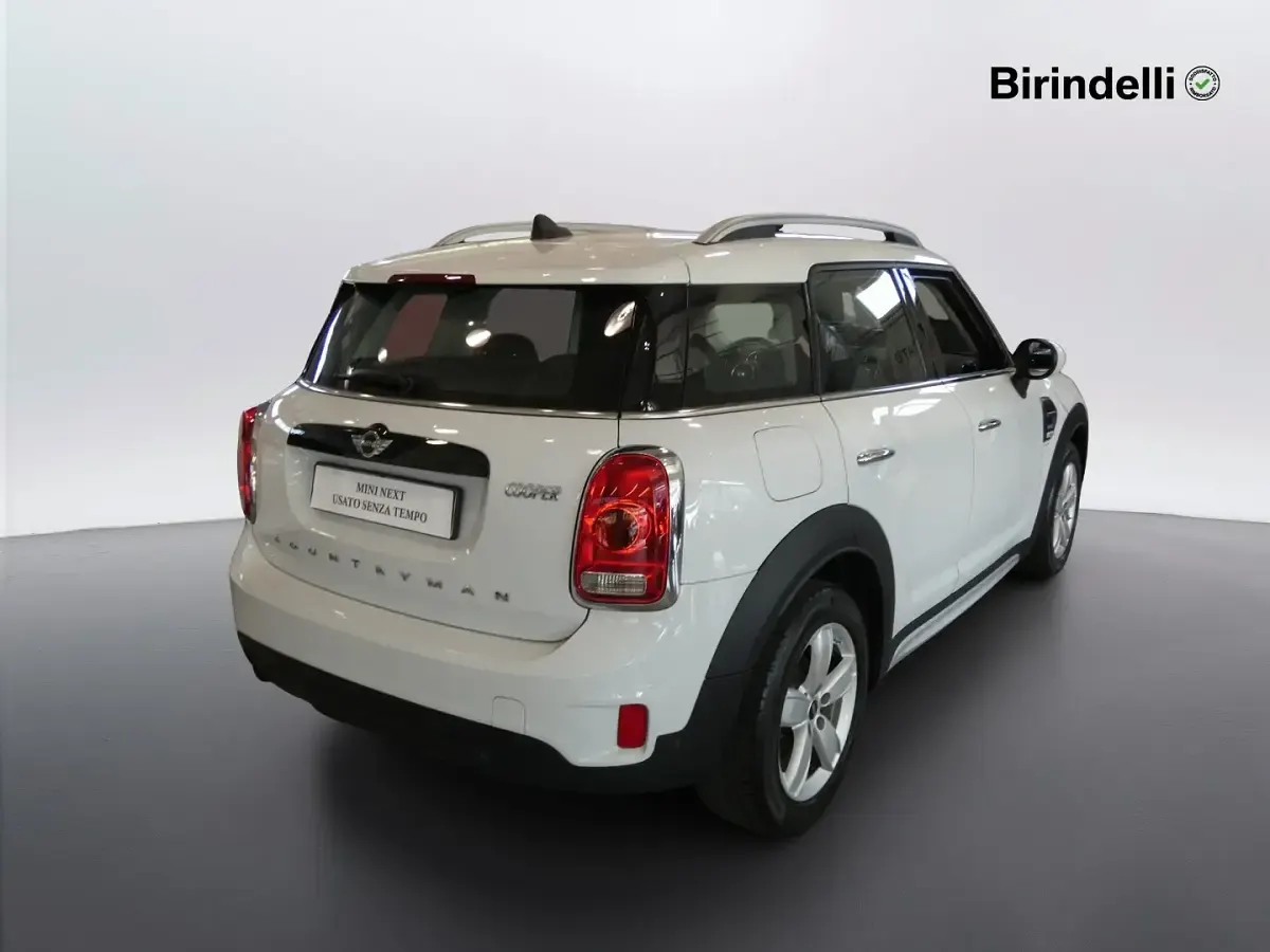 Usata Mini Cooper Countryman 2017 Light white SUV