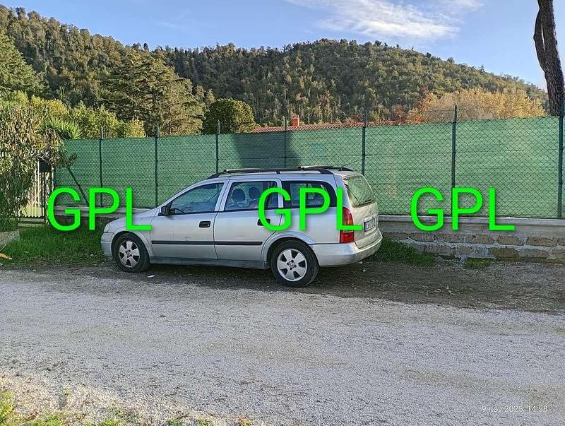 Usata Opel Astra 90 CV (66 kW) 2002 Station wagon