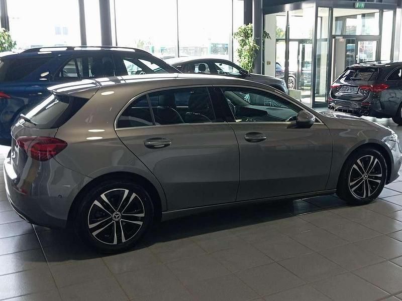 Usata Mercedes A200 Advanced Plus 163 CV (119 kW) 2023 Berlina