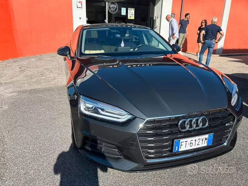 Usata Audi A5 Design 190 CV (139 kW) 2018 Grigio Coupé
