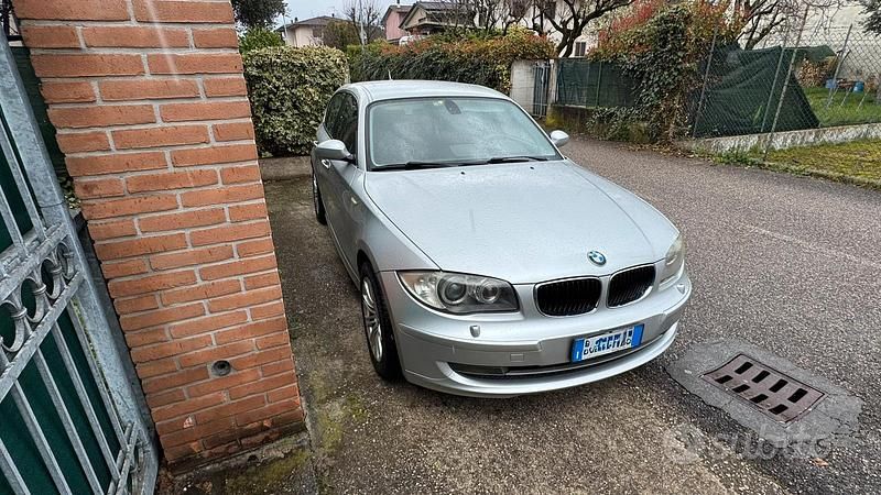 Usata BMW 118 2008 Grigio Utilitaria