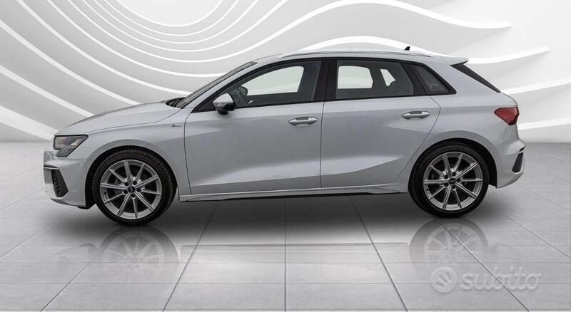 Usata Audi A3 S-Line 150 CV (110 kW) 2022 Bianco Berlina