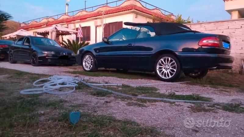 Usata Volvo C70 2003 Blu Cabrio