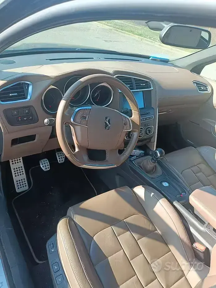 Usata Citroën DS4 120 CV (88 kW) 2016