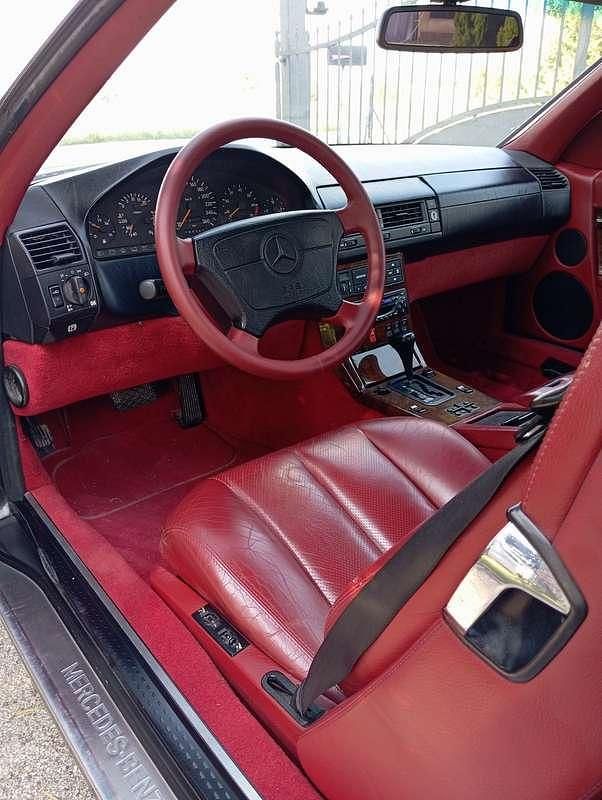 Usata Mercedes SL500 326 CV (239 kW) 1992 Nero Cabrio