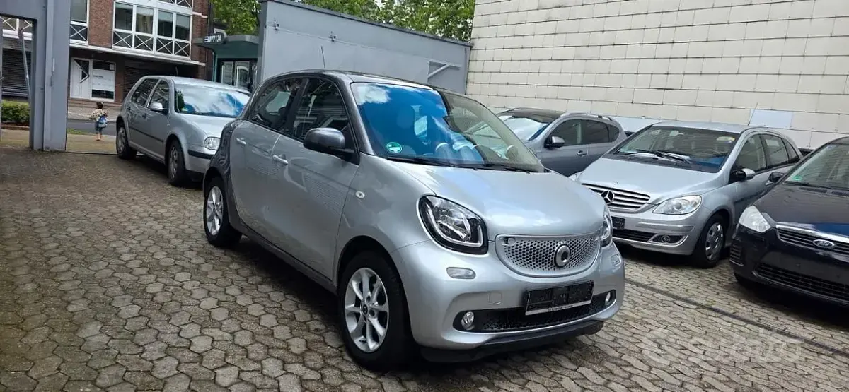 Usata Smart ForFour Passion 90 CV (66 kW) 2018 Grigio Utilitaria