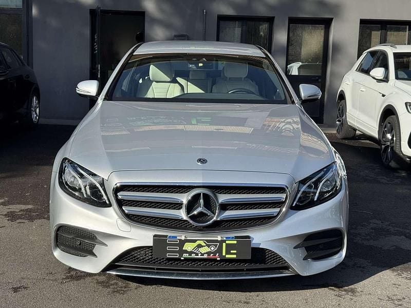 Usata Mercedes E220 Premium Plus 194 CV (142 kW) 2019 Grigio Berlina