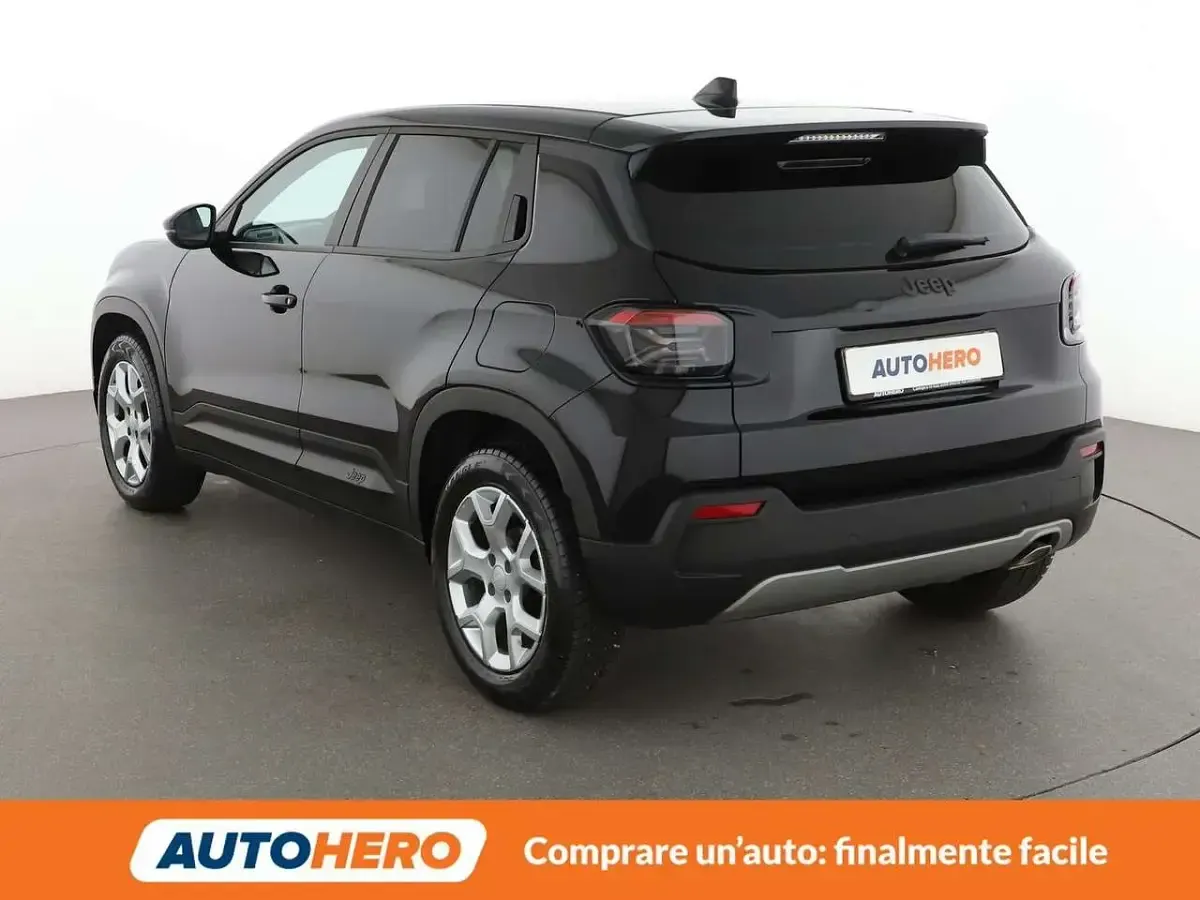 Usata Jeep Avenger Altitude 101 CV (74 kW) 2023 Nero SUV