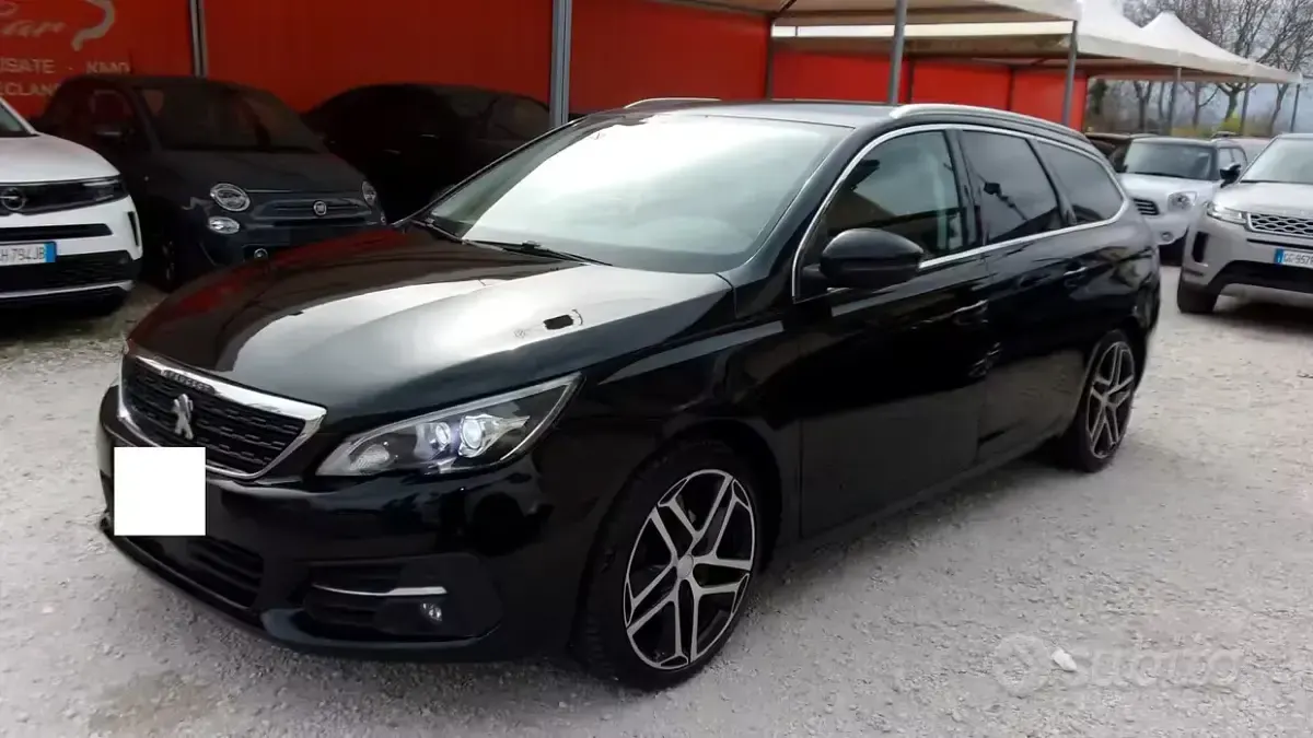 Usata Peugeot 308 Allure 120 CV (88 kW) 2018 Nero Station wagon