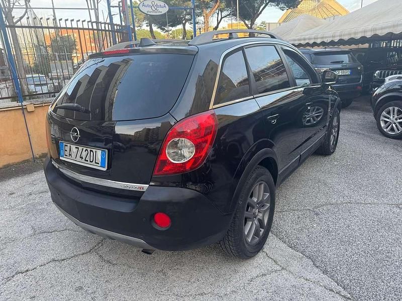 Usata Opel Antara Cosmo 150 CV (110 kW) 2010 Nero SUV
