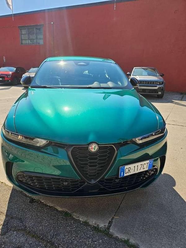 Usata Alfa Romeo Tonale Sprint 131 CV (96 kW) 2023 Verde SUV