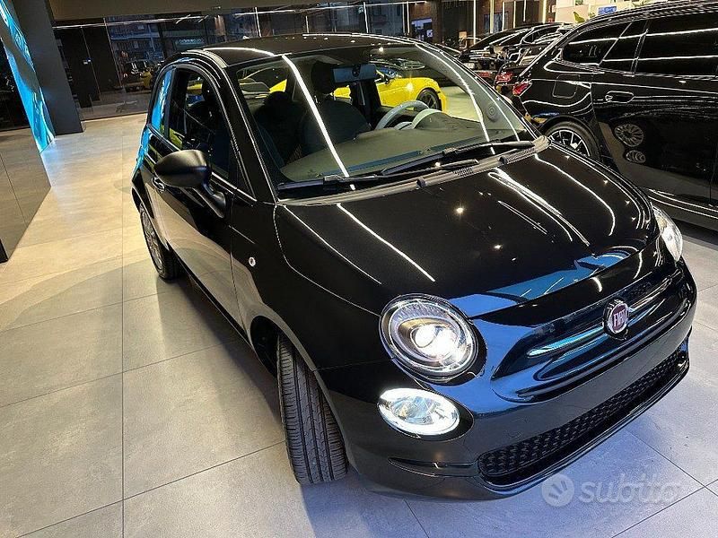 Usata Fiat 500 Lounge 69 CV (50 kW) 2023 Nero metallizzato Utilitaria