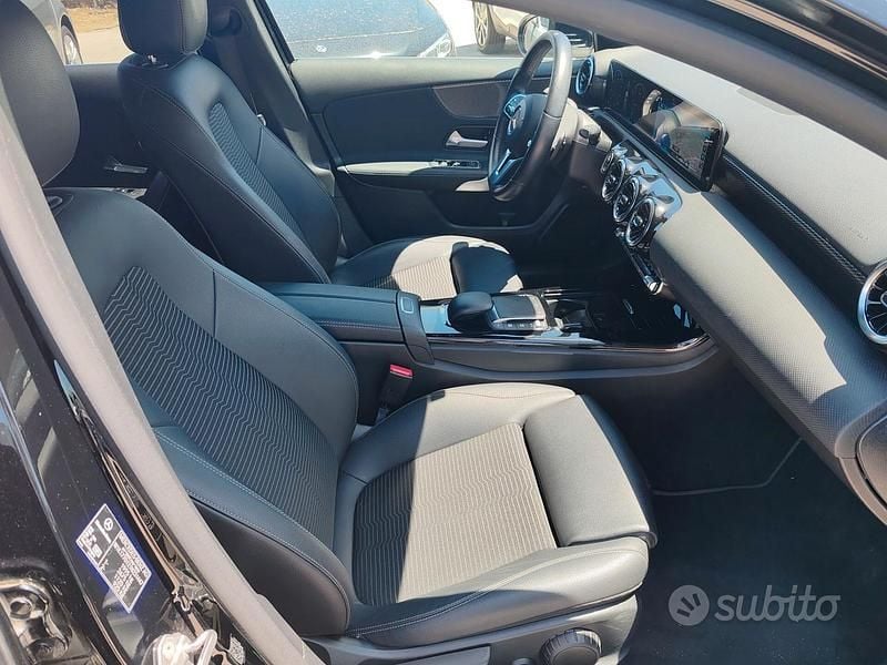 Usata Mercedes A200 150 CV (110 kW) 2021 Nero Berlina