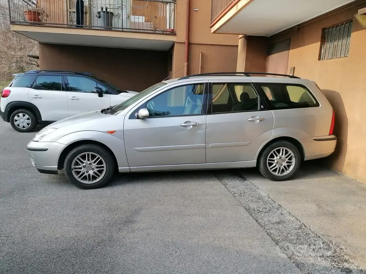 Usata Ford Focus 100 CV (73 kW) 2002 Station wagon