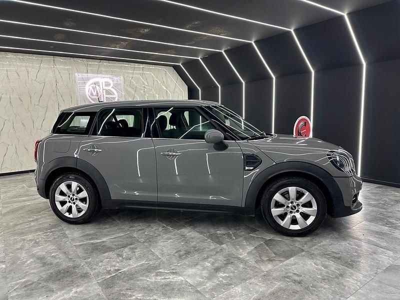 Usata Mini Cooper D Countryman 116 CV (85 kW) 2018 Grigio SUV