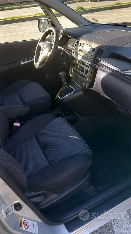 Usata Toyota Corolla 2004 Station wagon