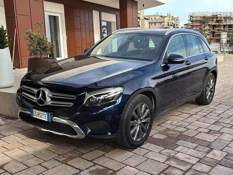 Usata Mercedes GLC220 Exclusive 170 CV (125 kW) 2016 Blu/azzurro SUV