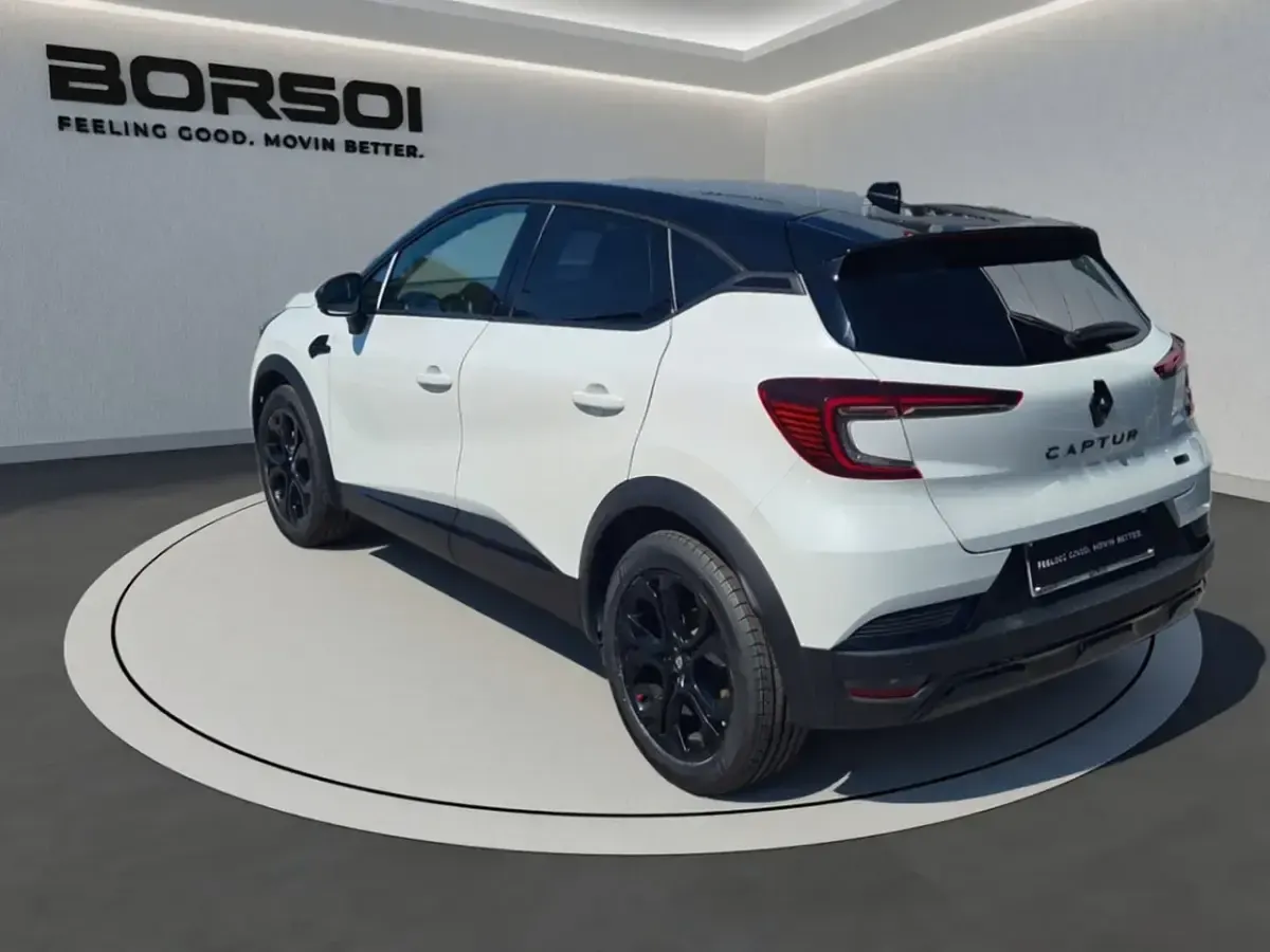 Usata Renault Captur Rive Gauche 94 CV (69 kW) 2023 Bic.bianco/tetto nero SUV