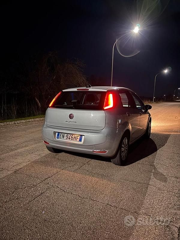 Usata Fiat Punto Evo 2012 Grigio Utilitaria