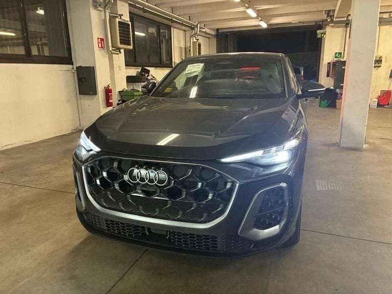 Nuova Audi Q5 S-Line 204 CV (150 kW) 2025 Grigio SUV
