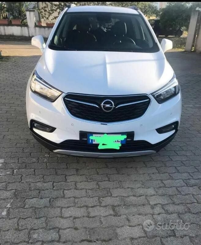 Usata Opel Mokka 137 CV (100 kW) 2019 Bianco SUV
