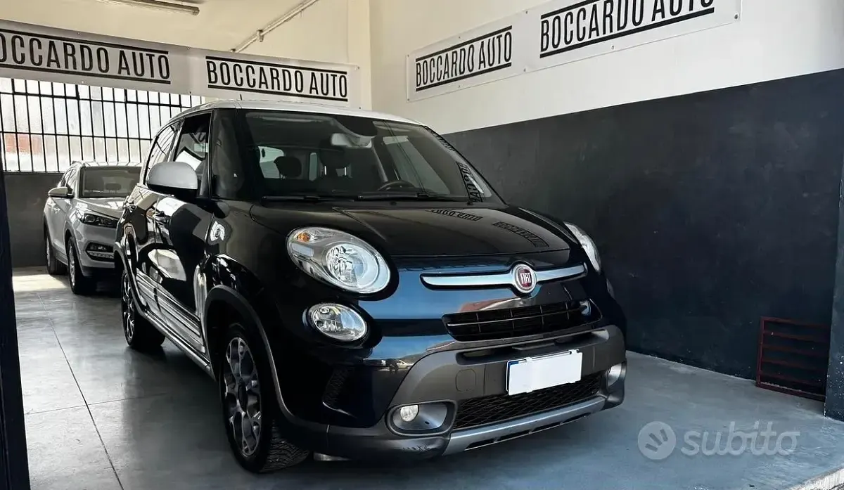 Usata Fiat 500L Trekking 105 CV (77 kW) 2013 Nero Monovolume