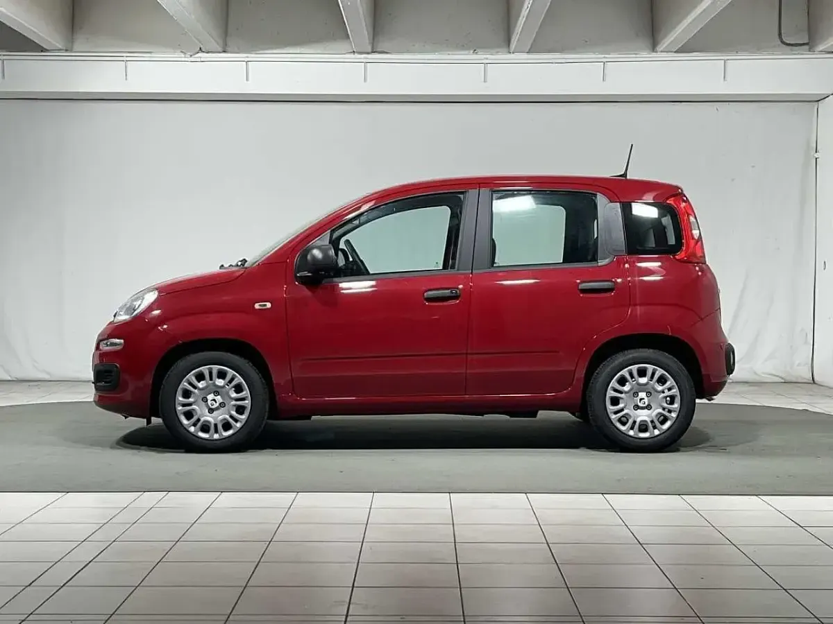 Nuova Fiat Panda S 69 CV (50 kW) 2025 Rosso Utilitaria