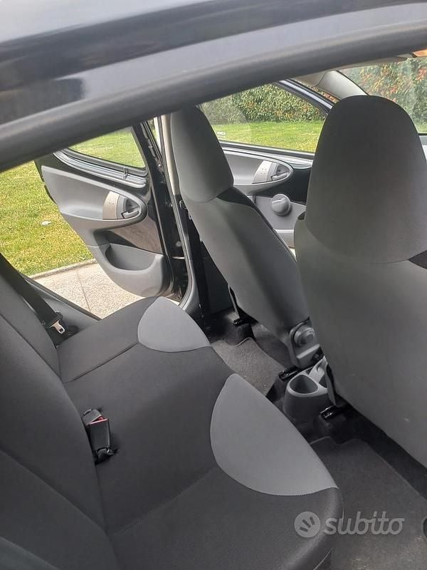 Usata Citroën C1 Style 68 CV (50 kW) 2010 Nero Utilitaria