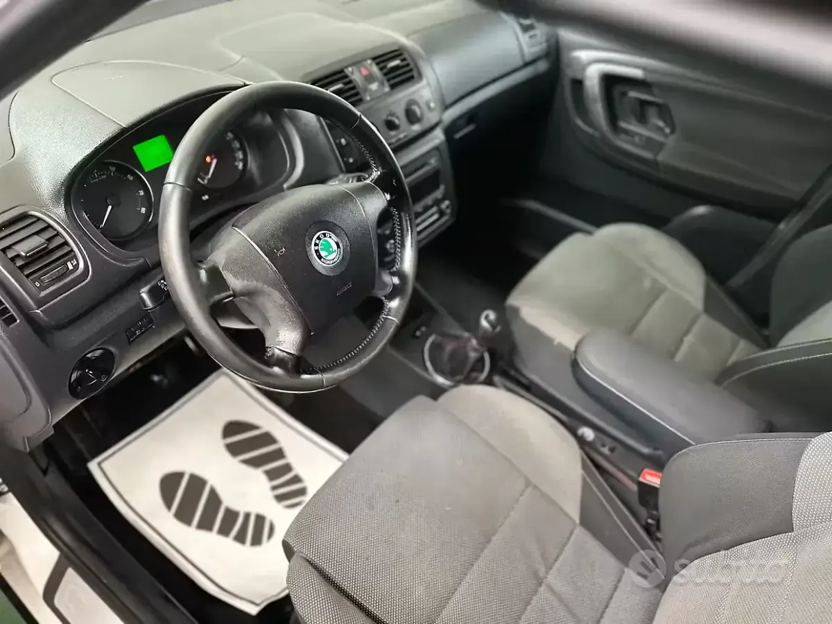 Usata Skoda Fabia 69 CV (50 kW) 2013 Bianco Berlina