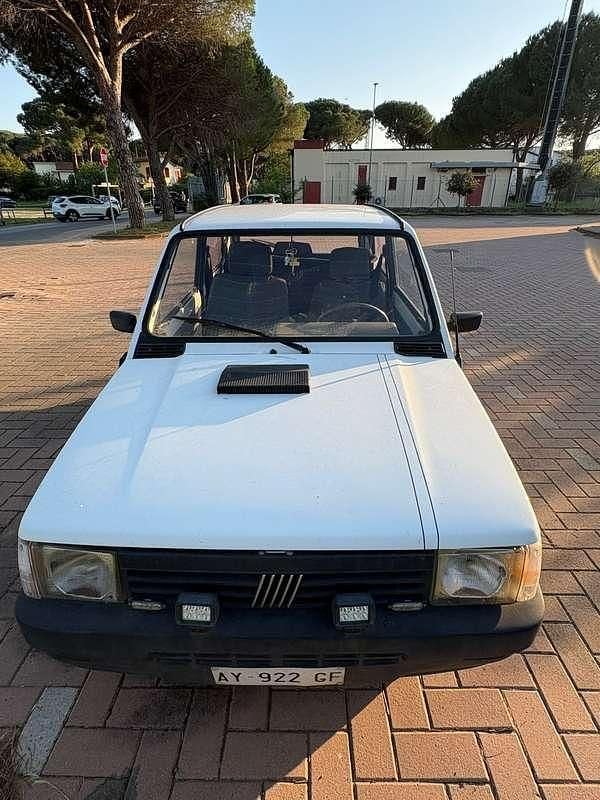 Begagnad Fiat Panda Young 39 HK (28 kW) 1998 Sedan