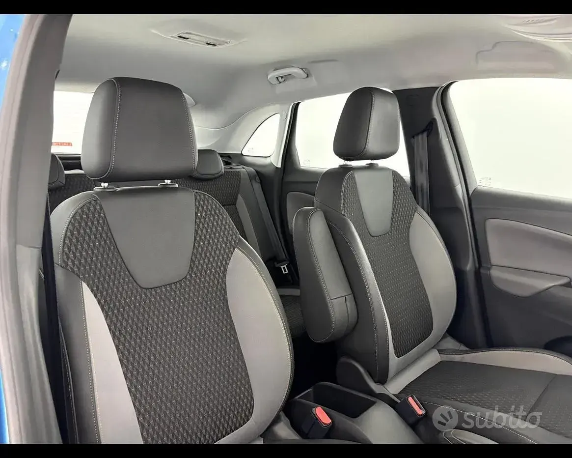 Usata Opel Crossland X Innovation 110 CV (80 kW) 2019 Blu SUV