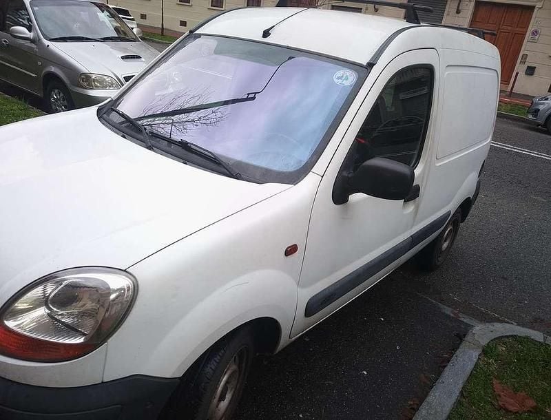 Usata Renault Kangoo 80 CV (58 kW) 2004 Monovolume