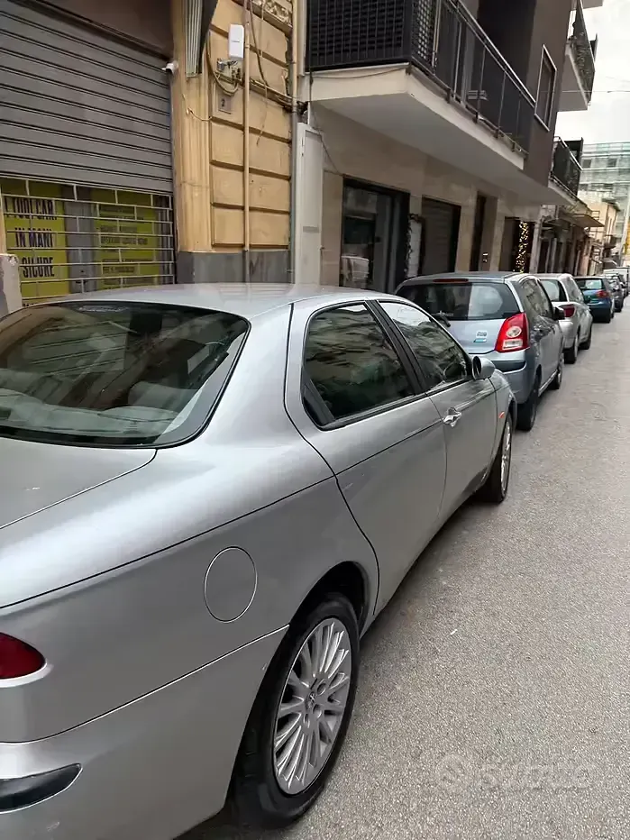 Usata Alfa Romeo 156 2000 Grigio