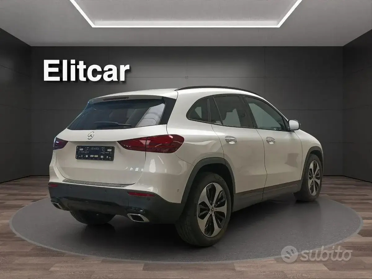 Usata Mercedes GLA180 Progressive 136 CV (100 kW) 2025 Bianco SUV