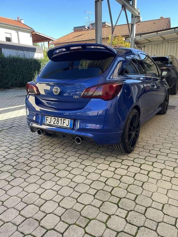 Usata Opel Corsa OPC 207 CV (152 kW) 2017 Berlina