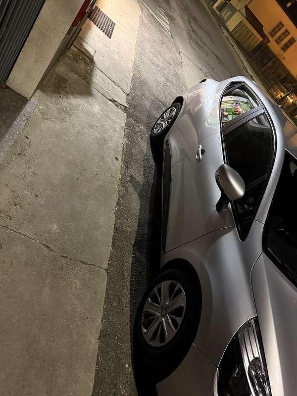 Second-hand Renault Clio IV Dynamique 106 CP (77 kW) 2016 Berlinǎ