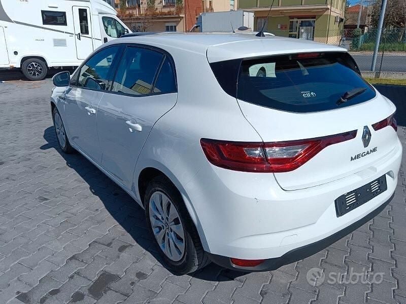 Usata Renault Mégane IV 95 CV (69 kW) 2019 Bianco Berlina