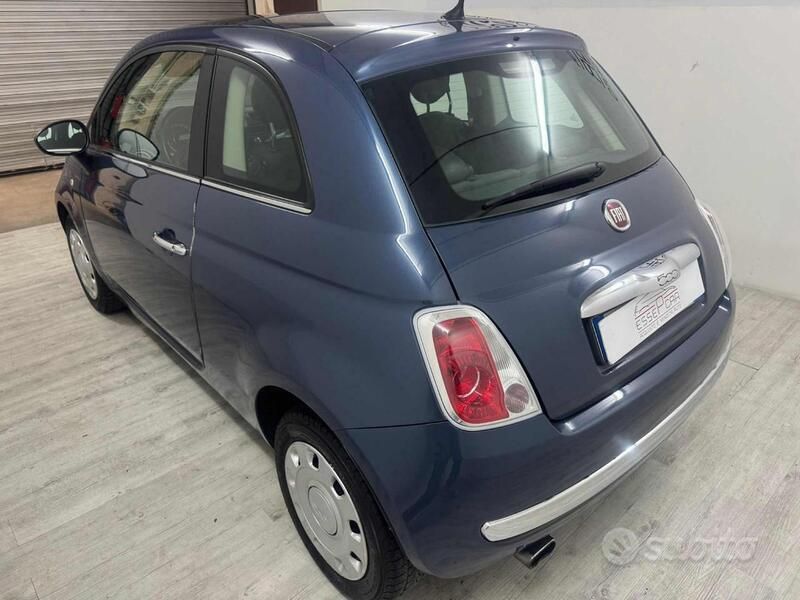 Usata Fiat 500 Lounge 69 CV (50 kW) 2013 Blu pastello Utilitaria