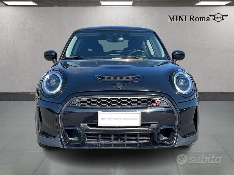 Usata Mini Cooper S 178 CV (130 kW) 2023 Midnight black ii Utilitaria