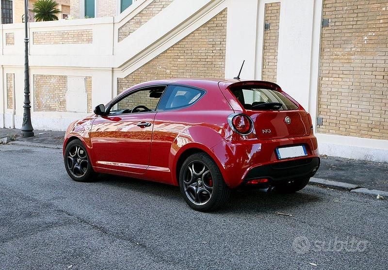 Usata Alfa Romeo MiTo Quadrifoglio Verde 170 CV (125 kW) 2016 Rosso Utilitaria