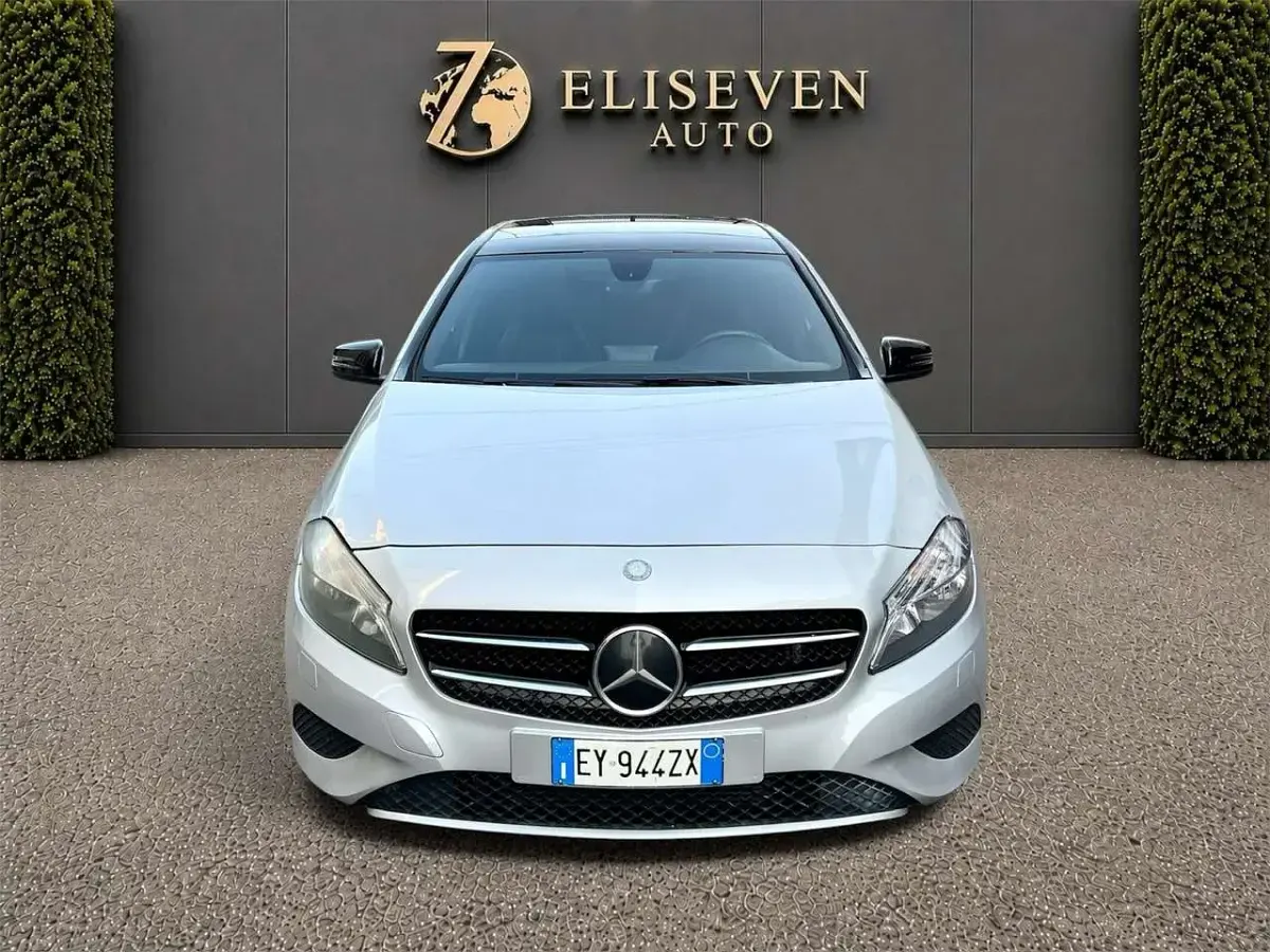Usata Mercedes A180 Executive 109 CV (80 kW) 2016 Argento Utilitaria