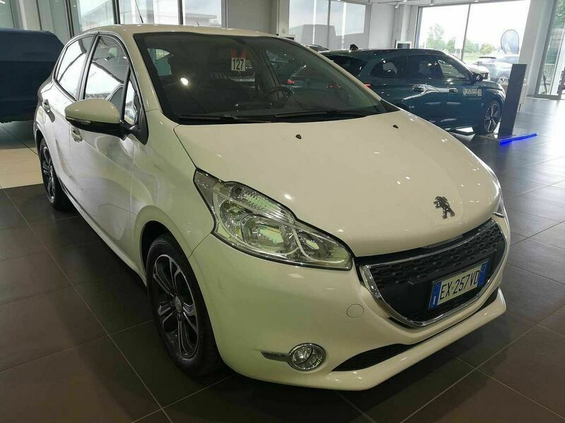 Peugeot 208 Usata In Turin 163 Autouncle