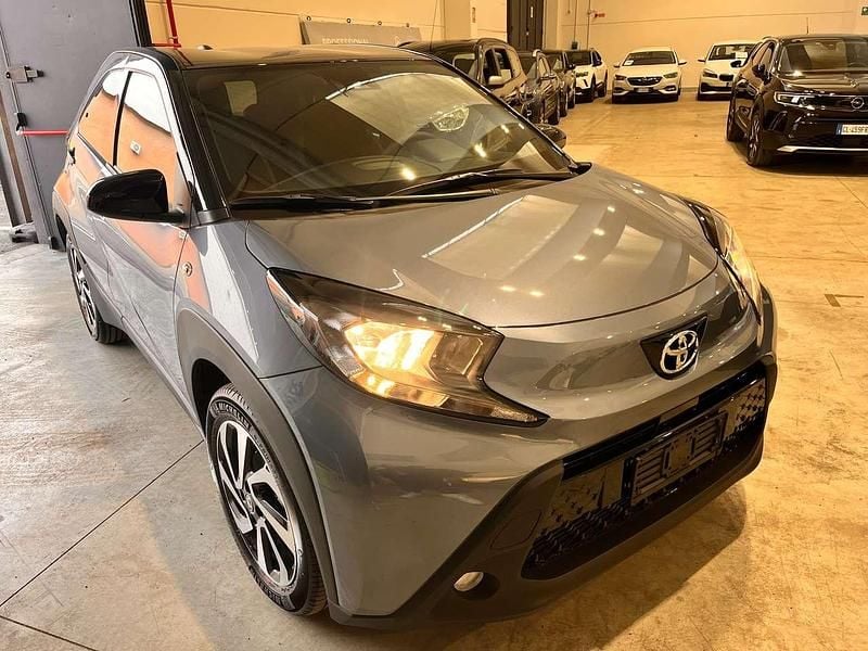 Nuova Toyota Aygo X Trend 72 CV (52 kW) 2025 Grigio SUV
