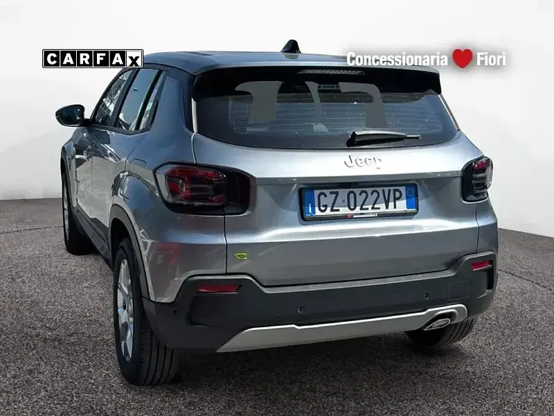 Usata Jeep Avenger Altitude 110 CV (80 kW) 2025 Grigio SUV
