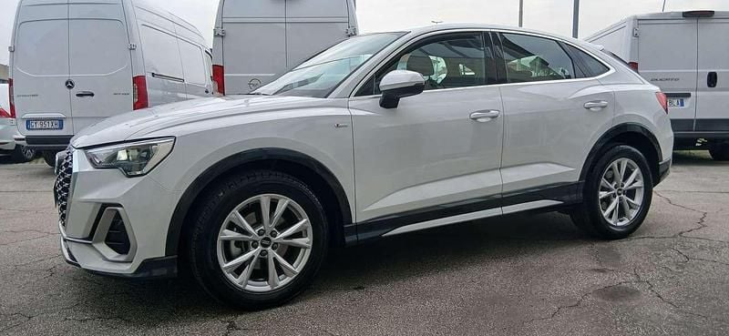 Usata Audi Q3 Sportback S-Line 150 CV (110 kW) 2020 Other SUV