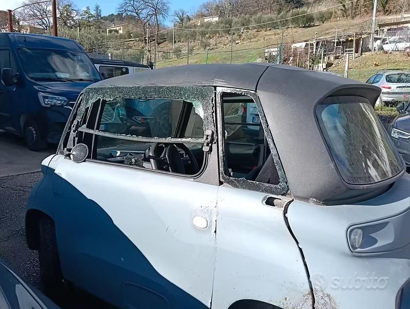 Usata Citroën AMI 2022 Grigio Berlina