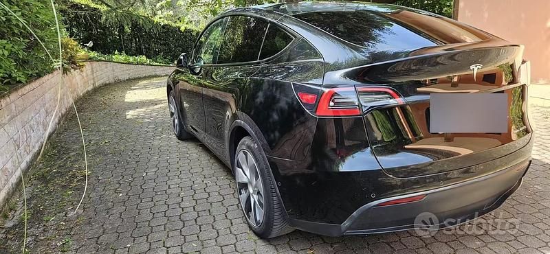 Occasion Tesla Model Y Long Range AWD 378 kW (514 ch) 2022 Noir SUV