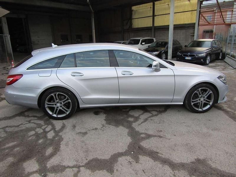 Usata Mercedes CLS250 Shooting Brake 204 CV (150 kW) 2015 Argento metallizzato Station wagon